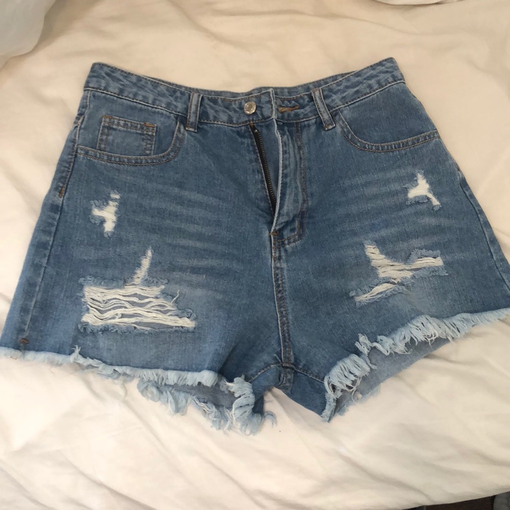 High waisted jean shorts - Picture 2 of 3